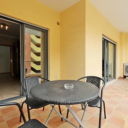 Lagos Central Wellness Zimmer foto